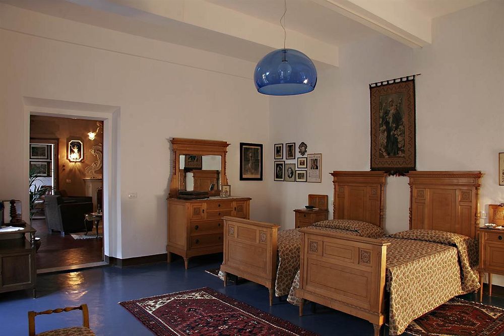 Residenza Fabroni Bed and Breakfast Montepulciano Stazione Exteriör bild